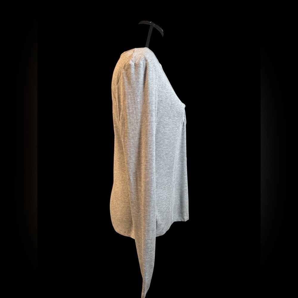 Elodie Light Gray Knot Front Blouse - Picture 5 of 6